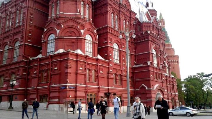 В Москве отменили масочный режим