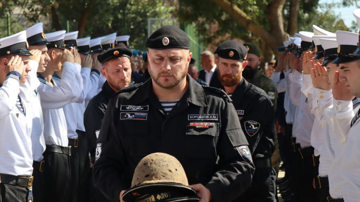 Останки девяти советских солдат захоронили в Анапе