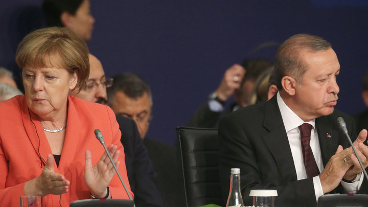 Меркель начала военно-промышленную войну против Эрдогана