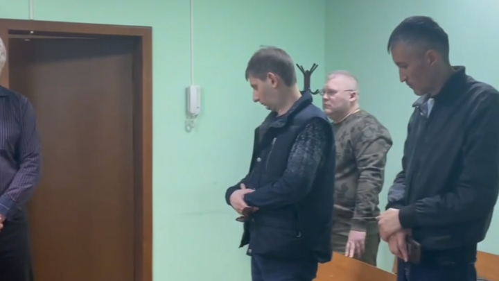 Экс-полицейского приговорили к 7 с половиной годам за организацию незаконной миграции