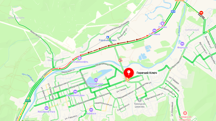 На трассе в Горячем Ключе вновь образовалась многокилометровая пробка