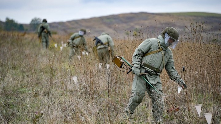 Взрыв на мосту в Мелитополе: Врио губернатора раскрыл подробности