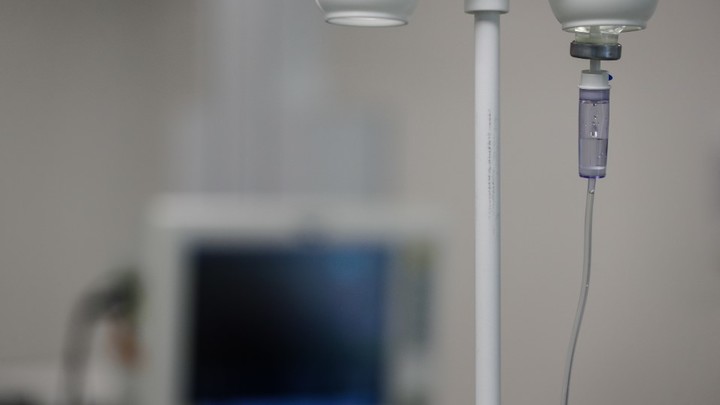 Ядовитый сидр собирает смертельную жатву: Минздрав сообщил о смертях под Нижним Новгородом