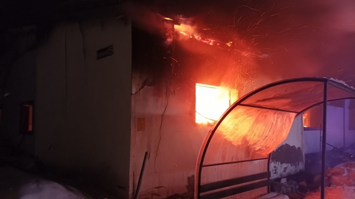 Под Владимиром сгорел цех по производству древесно-полимерного композита