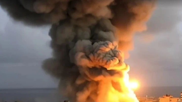 Боевики добивают выживших: ВСУ нанесли террористический удар по рынку в Алёшках. Уже семь погибших, ещё 20 раненых