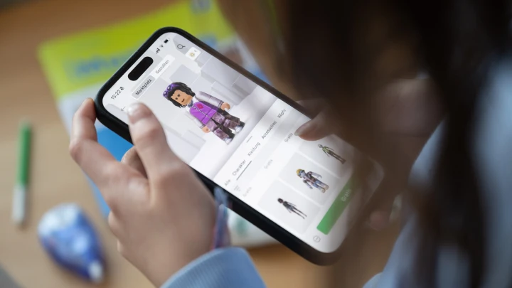 Педофила, совращавшего детей в Roblox по всей стране, задержали в Челябинской области