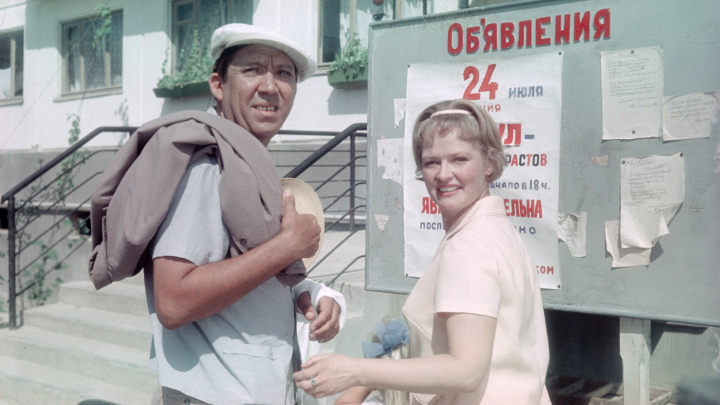 Мечтала быть учительницей, а стала актрисой и женой режиссёра Гайдая: как жила Нина Гребешкова