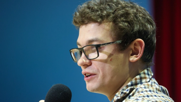 Актера Никиту Кологривого эвакуировали из Ирана в Азербайджан