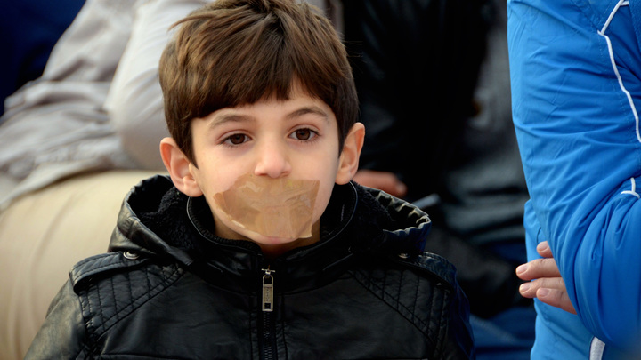 Украинских школьников и учителей хотят заставить говорить на госязыке на переменах