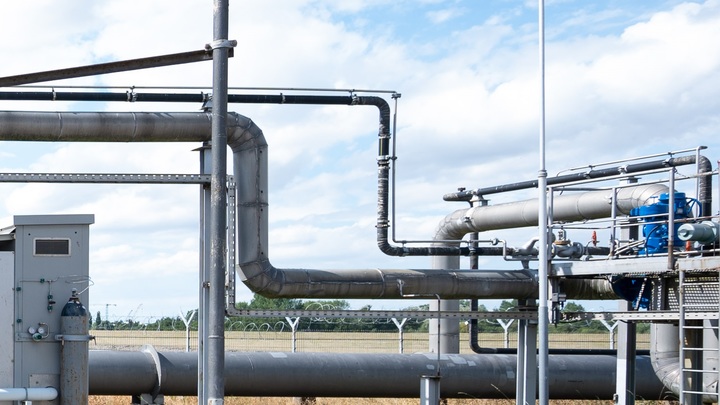 В Венгрию возобновилась прокачка нефти по Дружбе