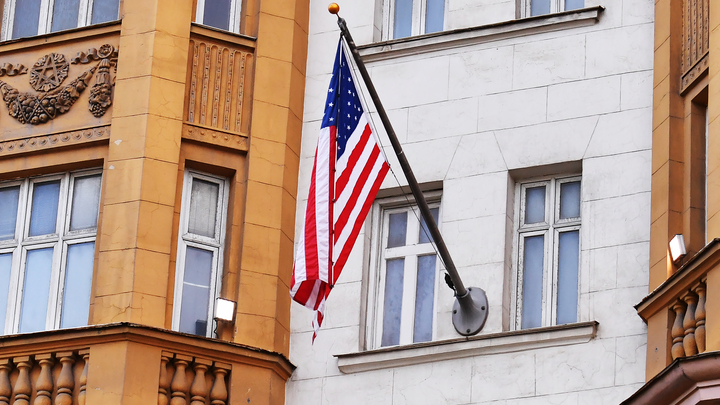 Госсекретарь США Энтони Блинкен пообещал помощь Украине в один миллиард долларов