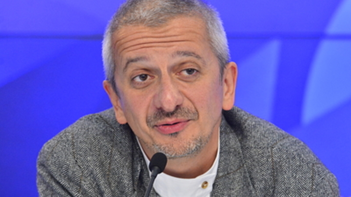 Собаки лают — караван идет: Муж Собчак призвал беглых артистов смириться с потерями