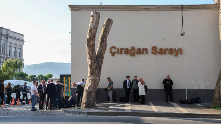 Появились кадры с места переговоров России и Украины в Стамбуле