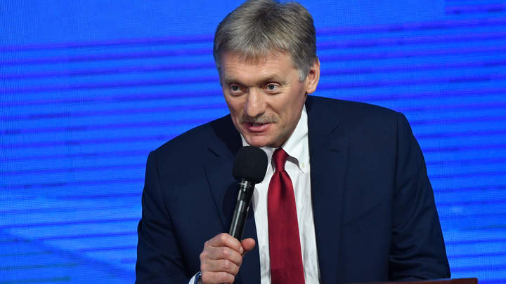 Это не тюрьма, а забота о здоровье: Песков назвал тотальное введение QR-кодов неизбежностью