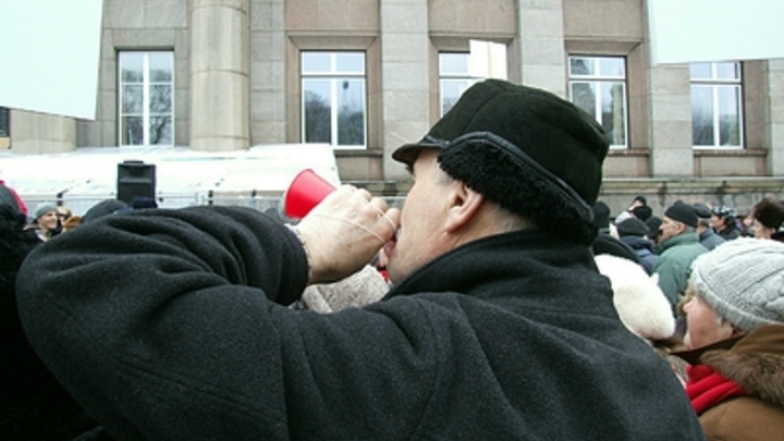 В Новосибирске 2 марта активисты попытались провести акцию в поддержку спецоперации на Украине