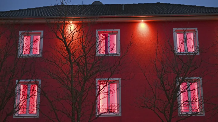 Хозяйка крупнейшего в Европе борделя запретила заниматься колдовством в заведении