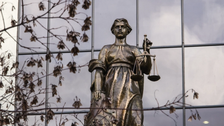 Адвокат мигранта пойдёт под суд за разглашение гостайны в Челябинске