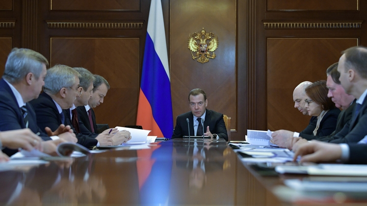 «Справедливая Россия» не готова поддержать Медведева на посту премьер-министра