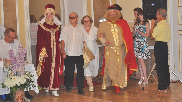 День святых Петра и Февронии отметят во Владимире свадьбами и концертом