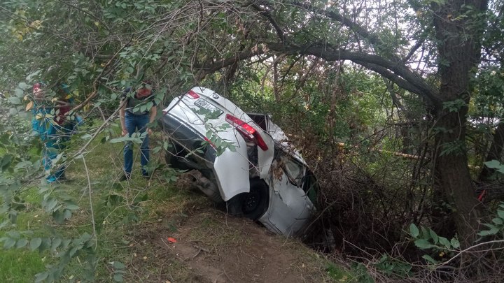 В Ростове водитель иномарки едва не погиб при обгоне другого авто. Фото, видео