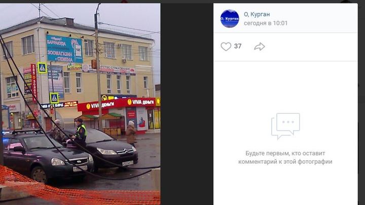 В Кургане ГИБДД устроила проверку водителям на переходе у рынка