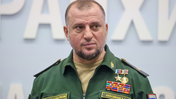 Три наката отбили. Генерал Апти Алаудинов вышел на связь с Курщины: Всё будет хорошо. Молитесь