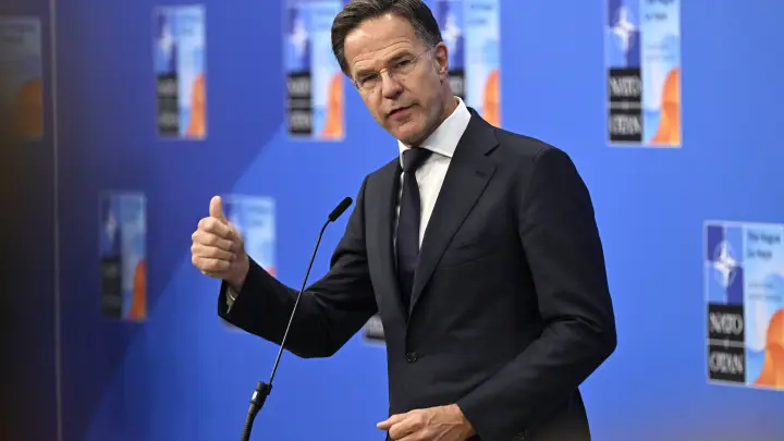 Генсек НАТО рассказал политический анекдот года. И больно, и стыдно, и смешно