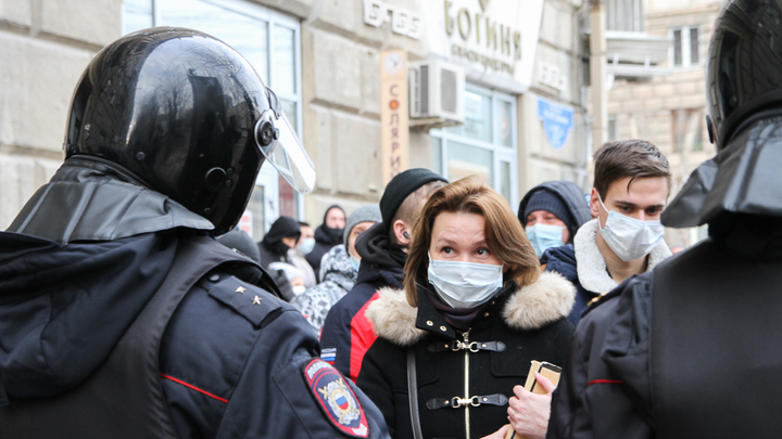 В России робота обучат предсказывать митинги: Разработкой займётся Ростех