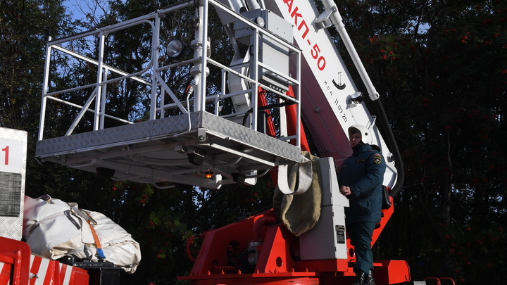 В Новороссийске из-за пожара в общежитии эвакуировали более 80 человек