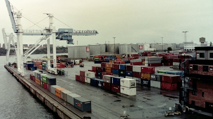 В Турции сочли слабой версию о подрыве в порту Дериндже