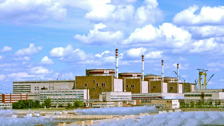 Путин призвал в полной мере использовать атомный потенциал России