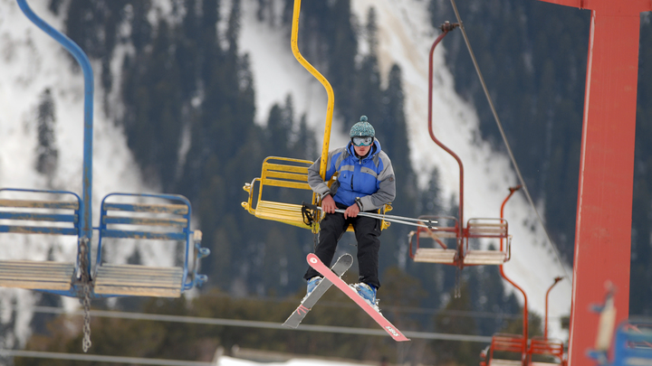 Горнолыжные курорты Сочи примут на Новый год четверть миллиона туристов