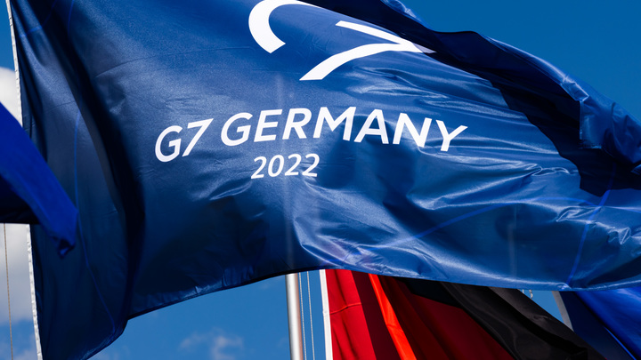 Мы будем продолжать: G7 договорилась помогать Киеву бессрочно - Bloomberg