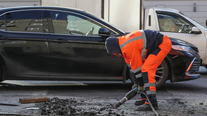 Прокуратура потребовала отремонтировать свыше 10 участков дорог в Куйбышевском районе