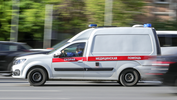 В Петербурге подростки отравились неизвестным веществом