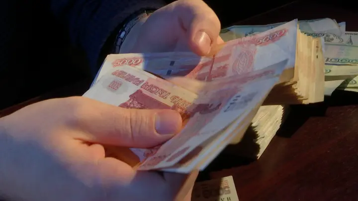 Двойная пенсия в декабре: кому придут деньги за январь с прибавкой 7,6%