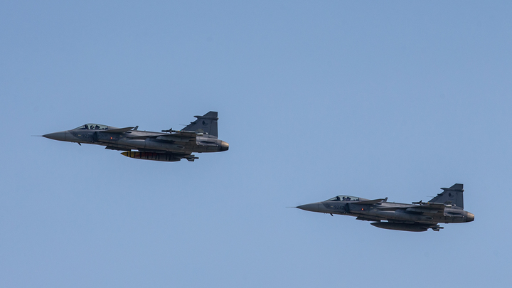 Венгрия в третий раз подняла истребители из-за Украины