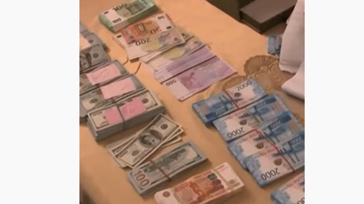 Руководителя отдела Роспотребнадзора уволили из-за взятки в 150 тыс рублей