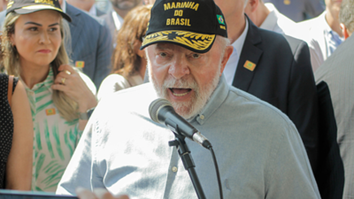 Токсичный доллар: Президент Бразилии призвал страны мира отказаться от валюты США