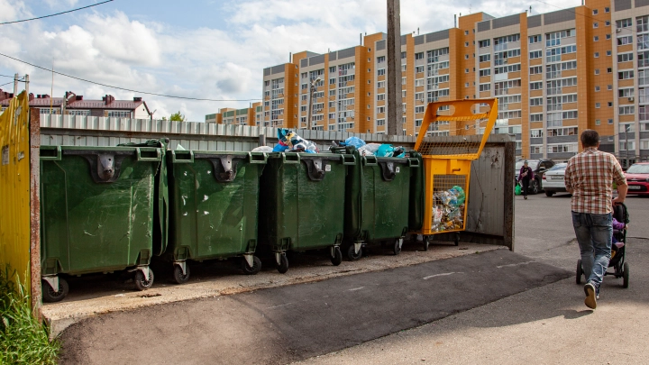 В России предлагают запретить строить дома с мусоропроводами