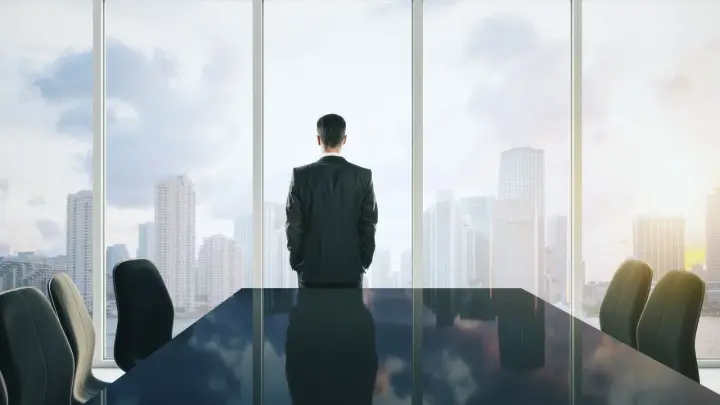 Самый влиятельный еврей разбогател в России. Горькая участь его не миновала