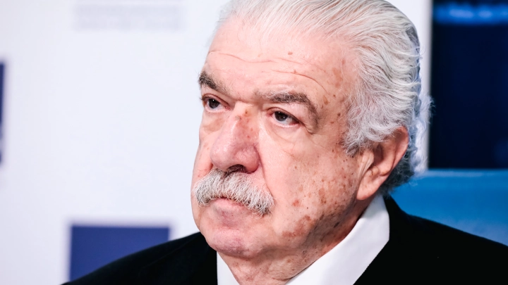 Патентованный иноагент? Гусман - лауреат главной медиапремии тюркского мира