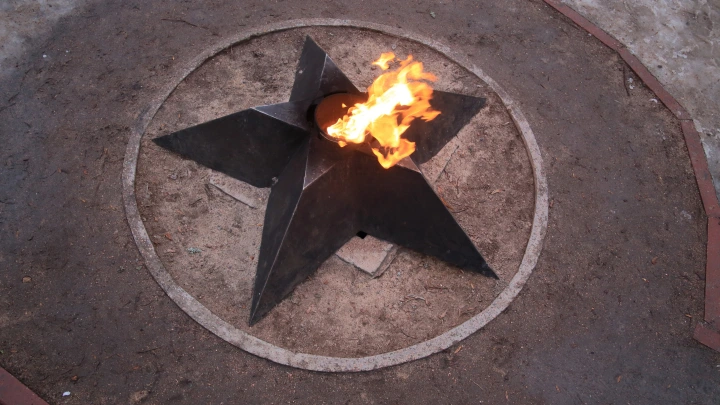 Цыгане танцевали лезгинку на братской могиле в Ставрополе. Все наказаны