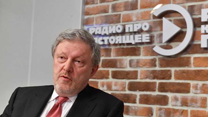 Это был глубокий разговор: Явлинский раскрыл нюансы диалога с Путиным о переговорах