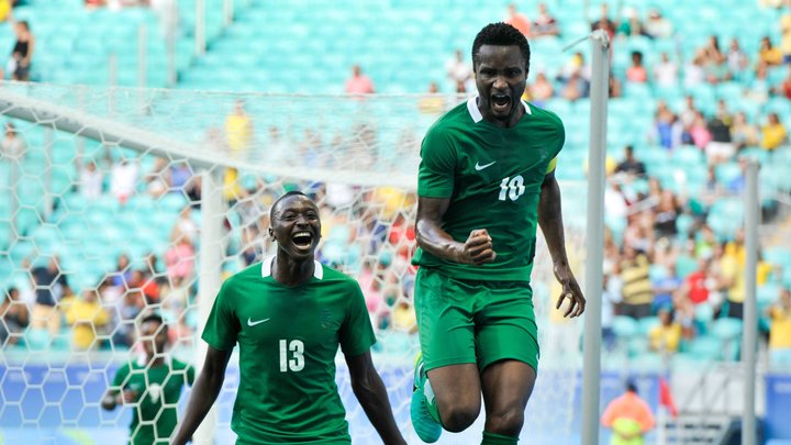 Болельщики раскупили 3 млн футболок сборной Нигерии за 3 минуты