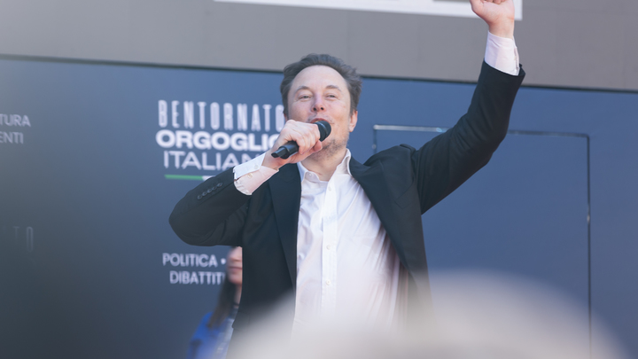 База на Луне, города на Марсе: Илон Маск обозначил планы на будущее