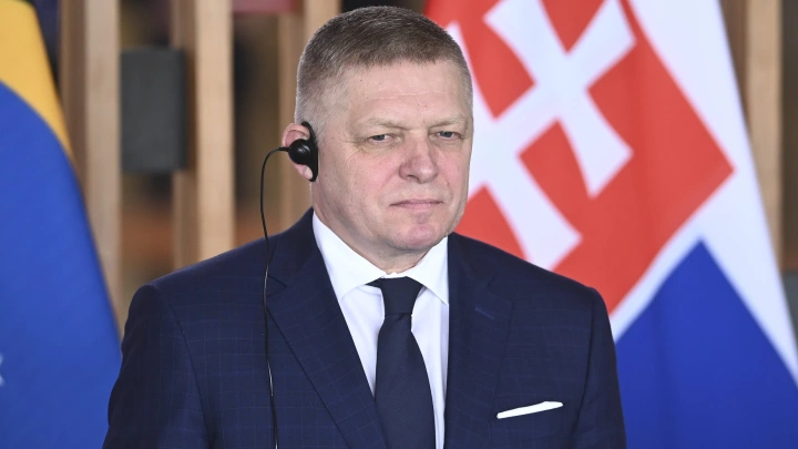 Фицо снова пытались снести. Обвинили русских. Что творится в Словакии