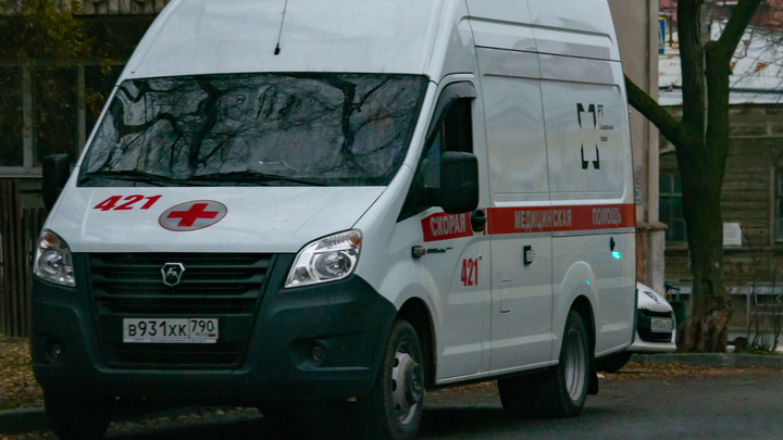 Беспилотник ВСУ врезался в жилой дом в Туле, есть пострадавшие