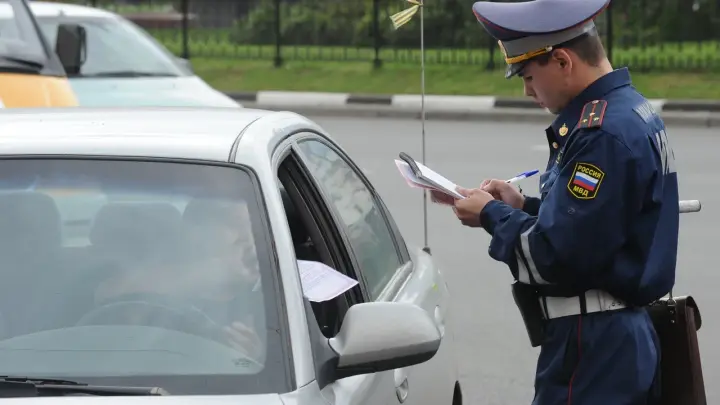 РИА: с жителей России взыскивают свыше 14 млрд.руб штрафов ГАИ