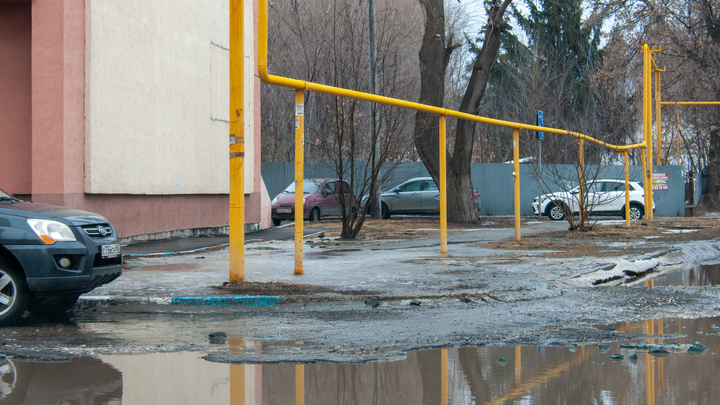В Краснодаре власти Музыкального района встретились с недовольными условиями жизни жителями